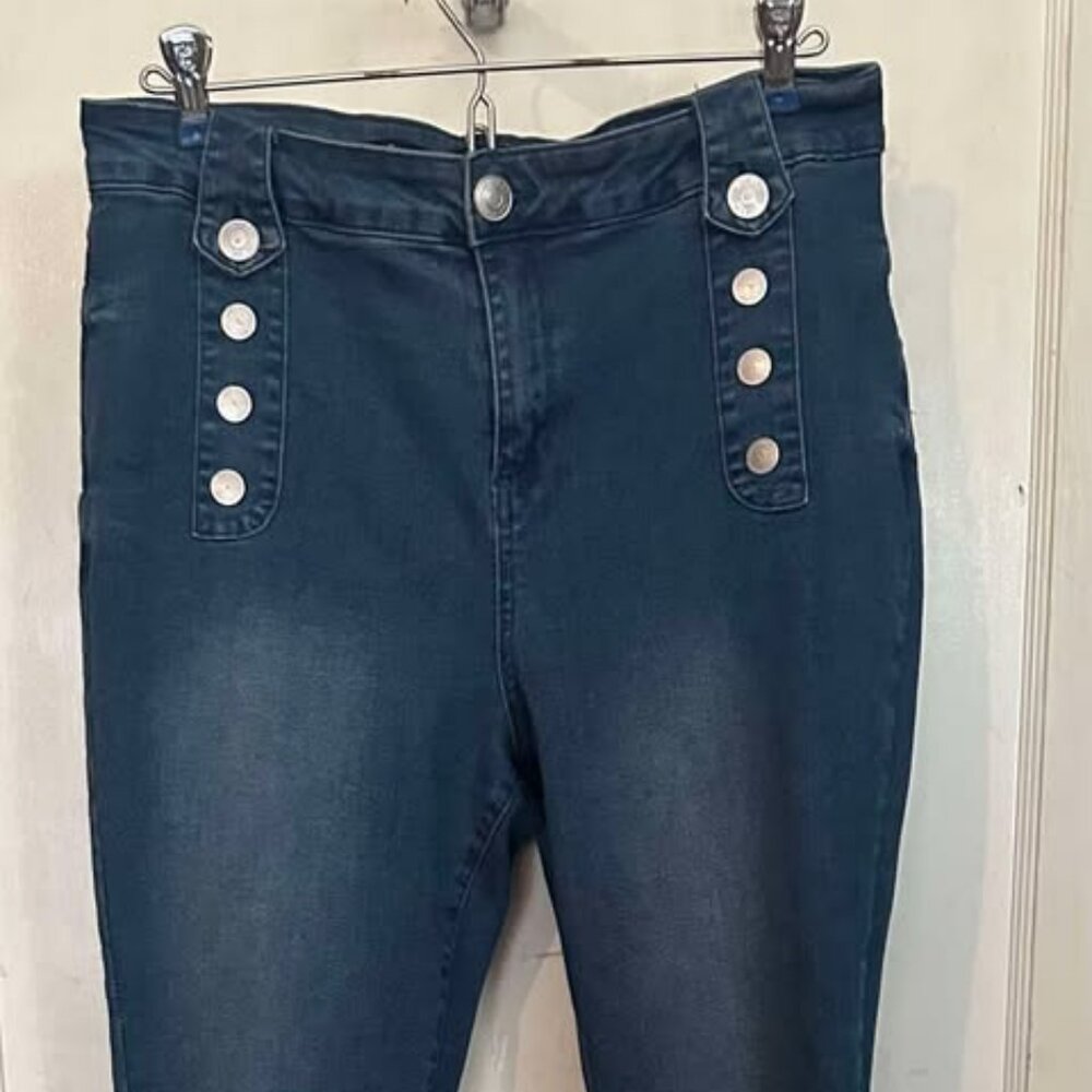 Slim Fit High Rise Flared Jeans